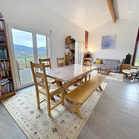 Panorama Sur Les Montagnes, Maison Au Calme בית נופש Montespan