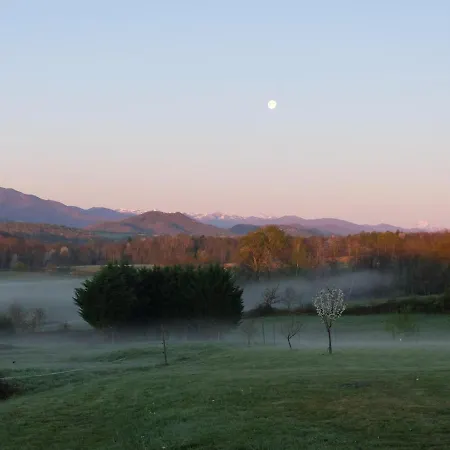Panorama Sur Les Montagnes, Maison Au Calme * Montespan